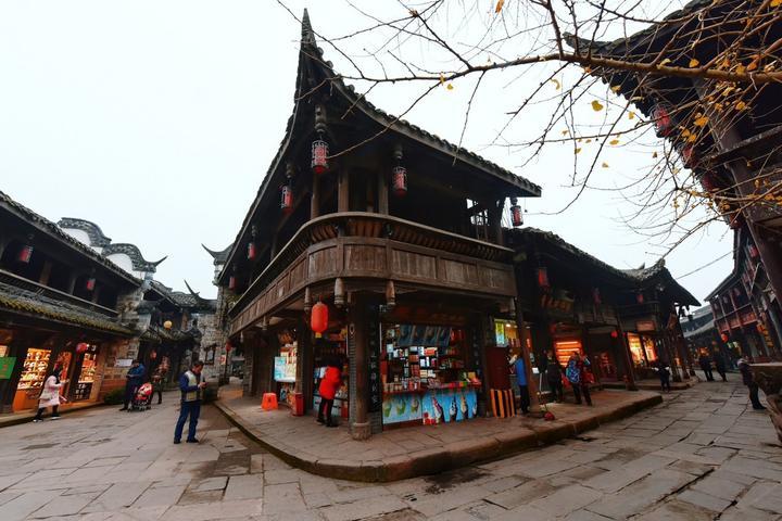 奔驰的定位系统为什么要收费了？游戏画面